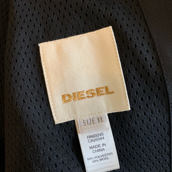 Diesel Blazer - Picture 2 of 3